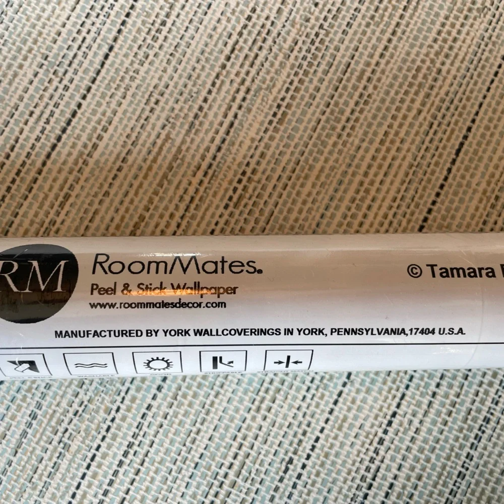 Tamara Day by Roomates peel and stick removable wall paper one roll